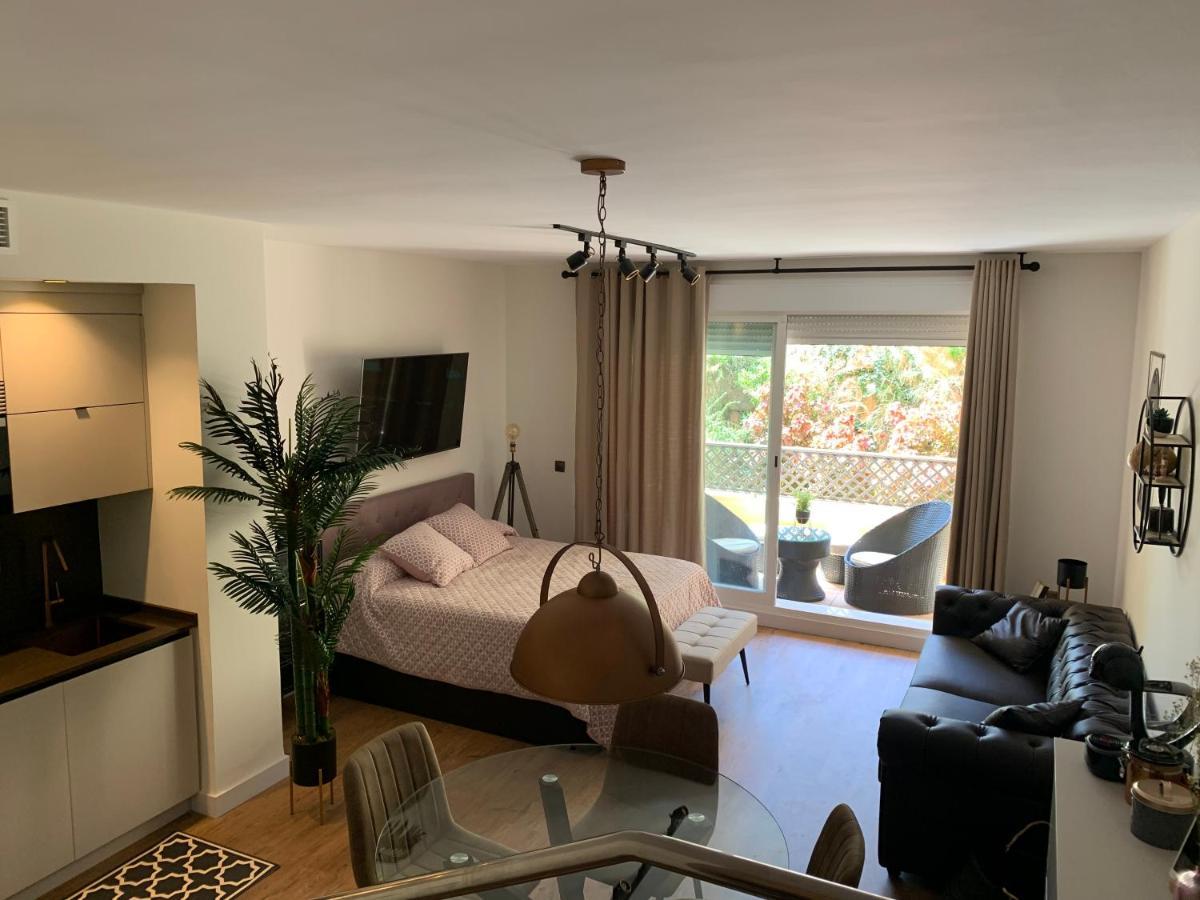Loft De Lujo Con Piscina La Envia Lejlighed Vícar Eksteriør billede